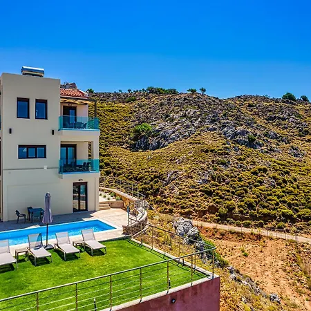 Willa Lia Chania With Private Ecologic Pool And Amazing View!
