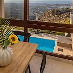 Lia Chania With Private Ecologic Pool And Amazing View!