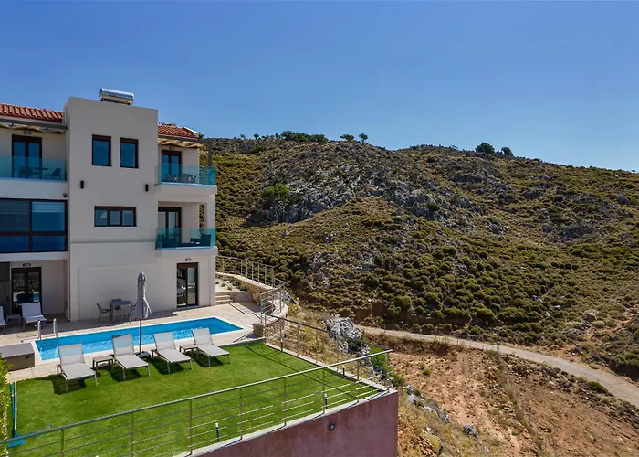 Lia Chania With Private Ecologic Pool And Amazing View! וילה *