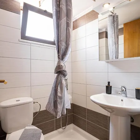 Villa Lia Chania With Private Ecologic Pool And Amazing View!