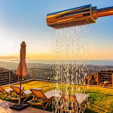 Villa Lia Chania With Private Ecologic Pool And Amazing View! Hanya