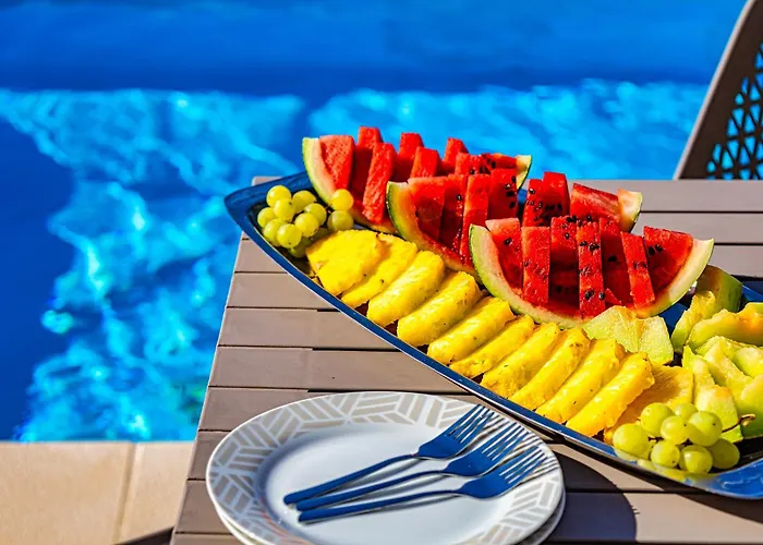 Villa Lia Chania With Private Ecologic Pool And Amazing View!