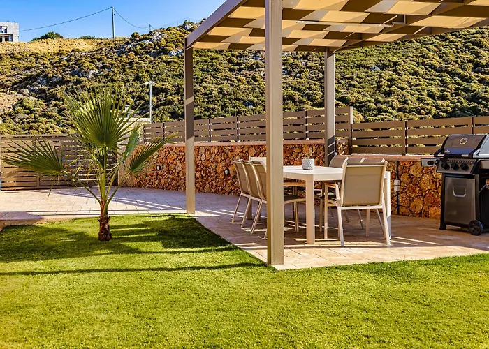 Villa Lia Chania With Private Ecologic Pool And Amazing View!